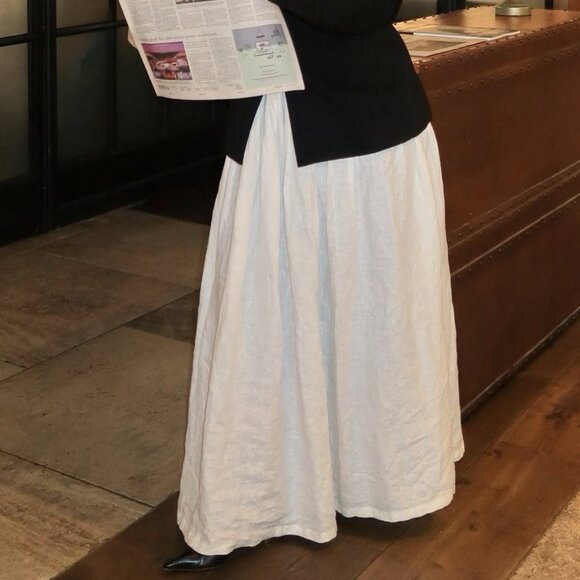 White Cotton Skirt - Picture 2 of 3